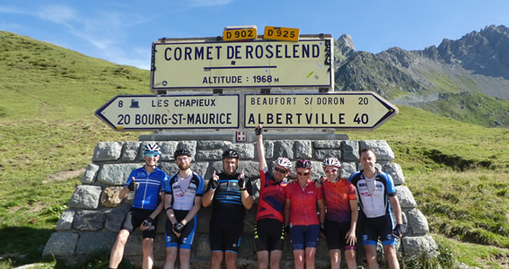The team at the summit of the Cormet de Roselend