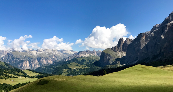 A perfect view from the Passo Gardena